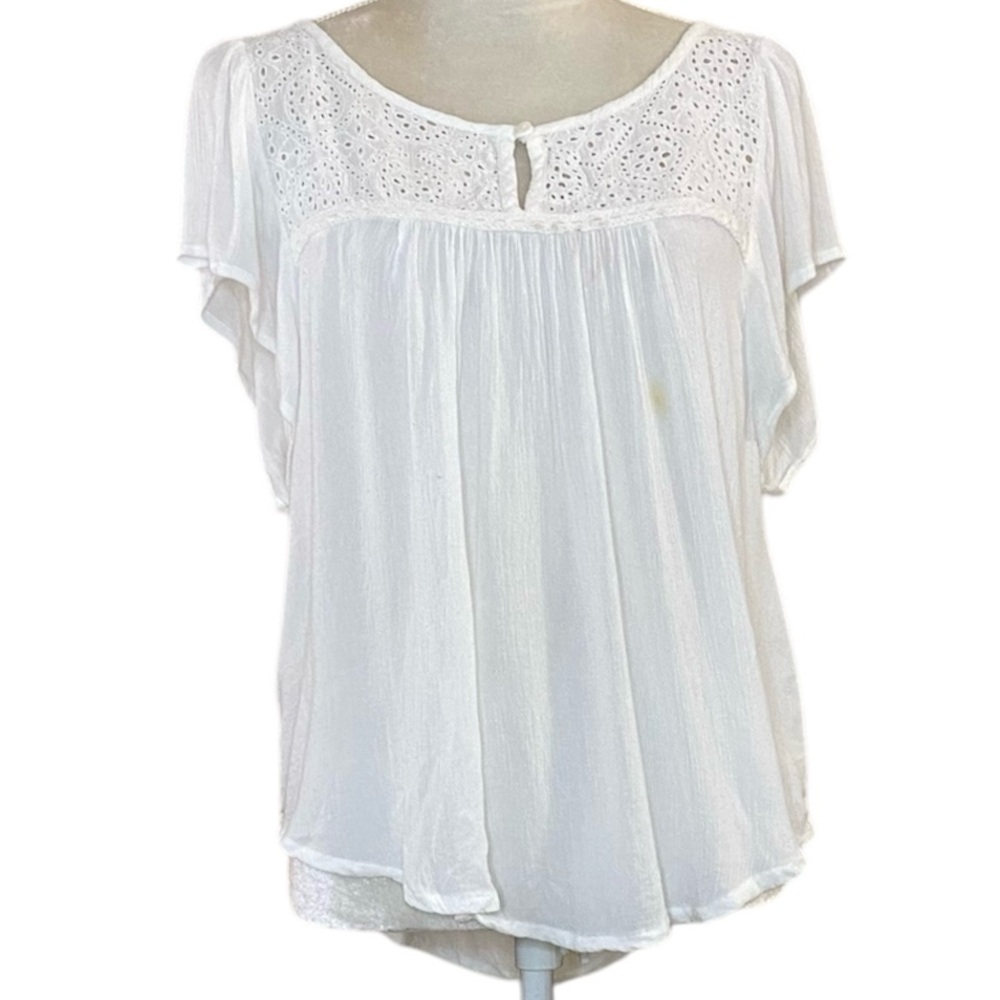 Hollister White Ruffle Sleeve Eyelet Flared Top Sz‎ S